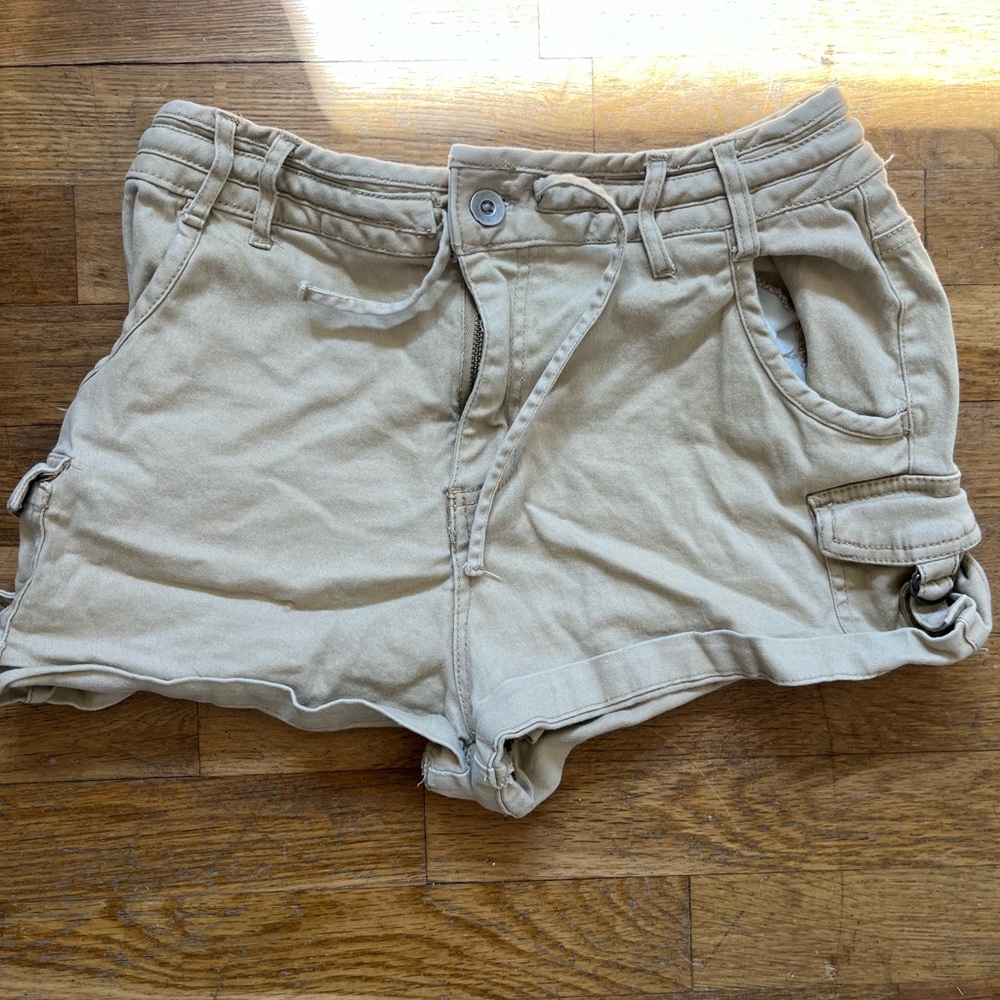 Sincerely Jules Tan Cargo Shorts Relaxed Fit